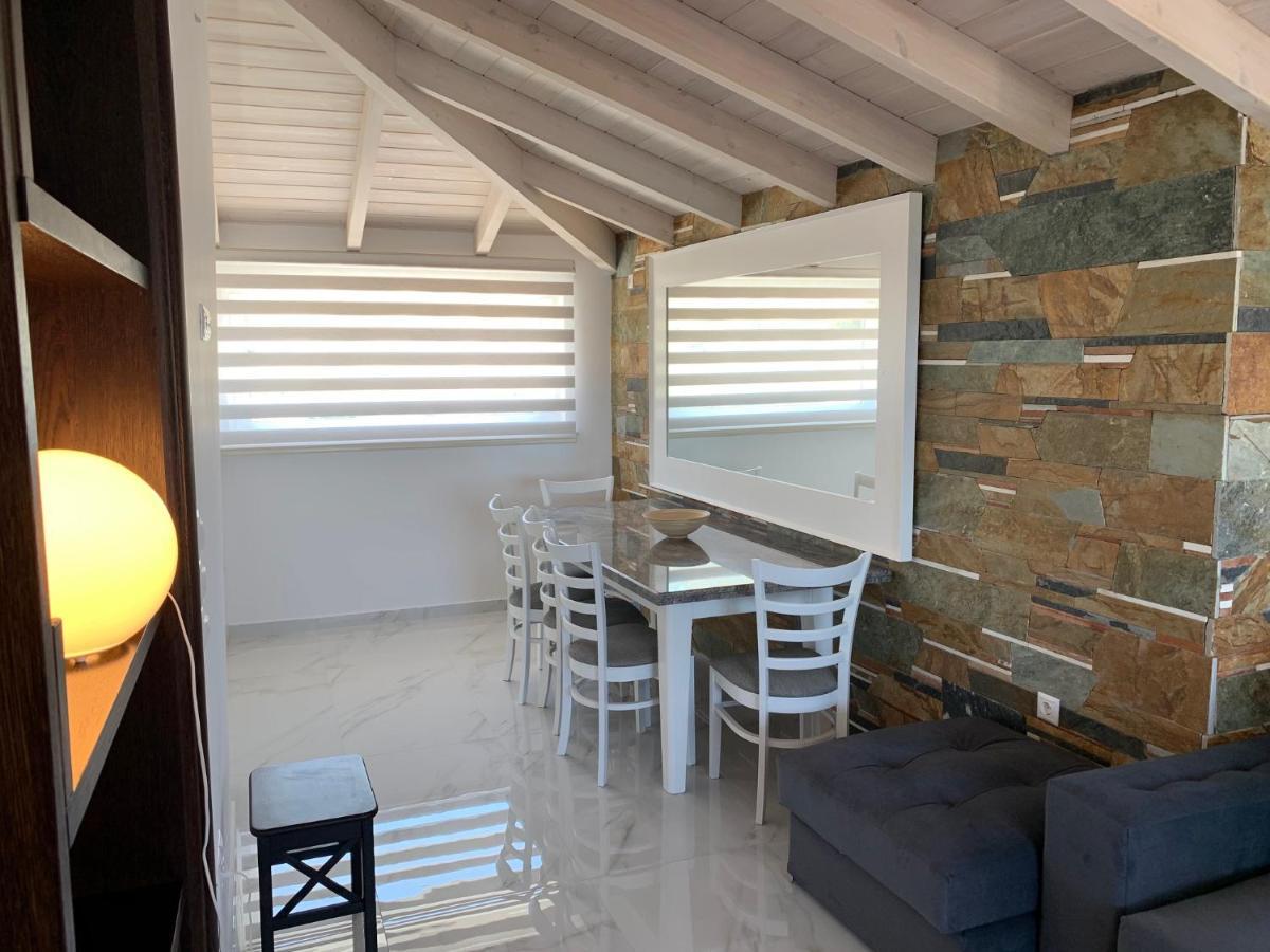 Livas Almyri Seafront Flat Apartment Kato Almiri